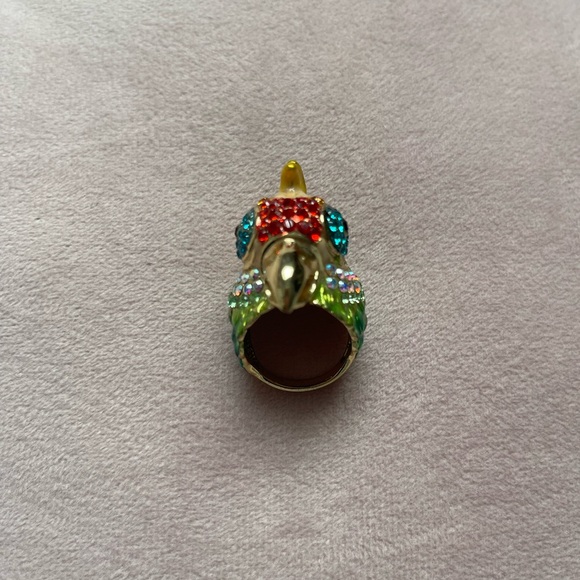 Vintage Parrot Eye Ring (Size 8) - Picture 3 of 6